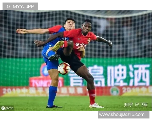 成都足球队的崛起之路：从默默无闻到锦标赛的辉煌成就